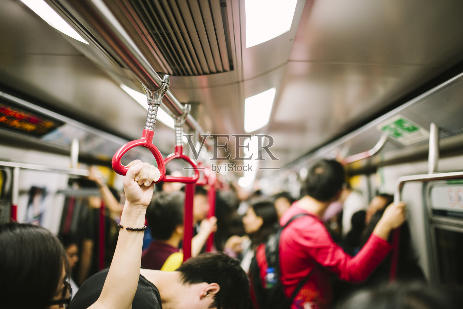 香港地铁列车内部照片摄影图片