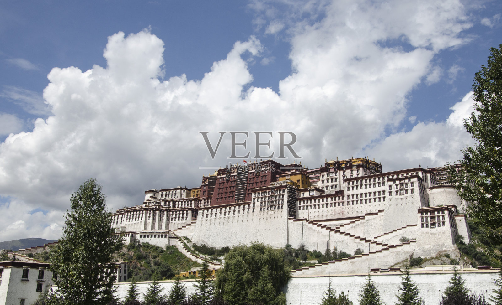 西藏的布达拉宫照片摄影图片