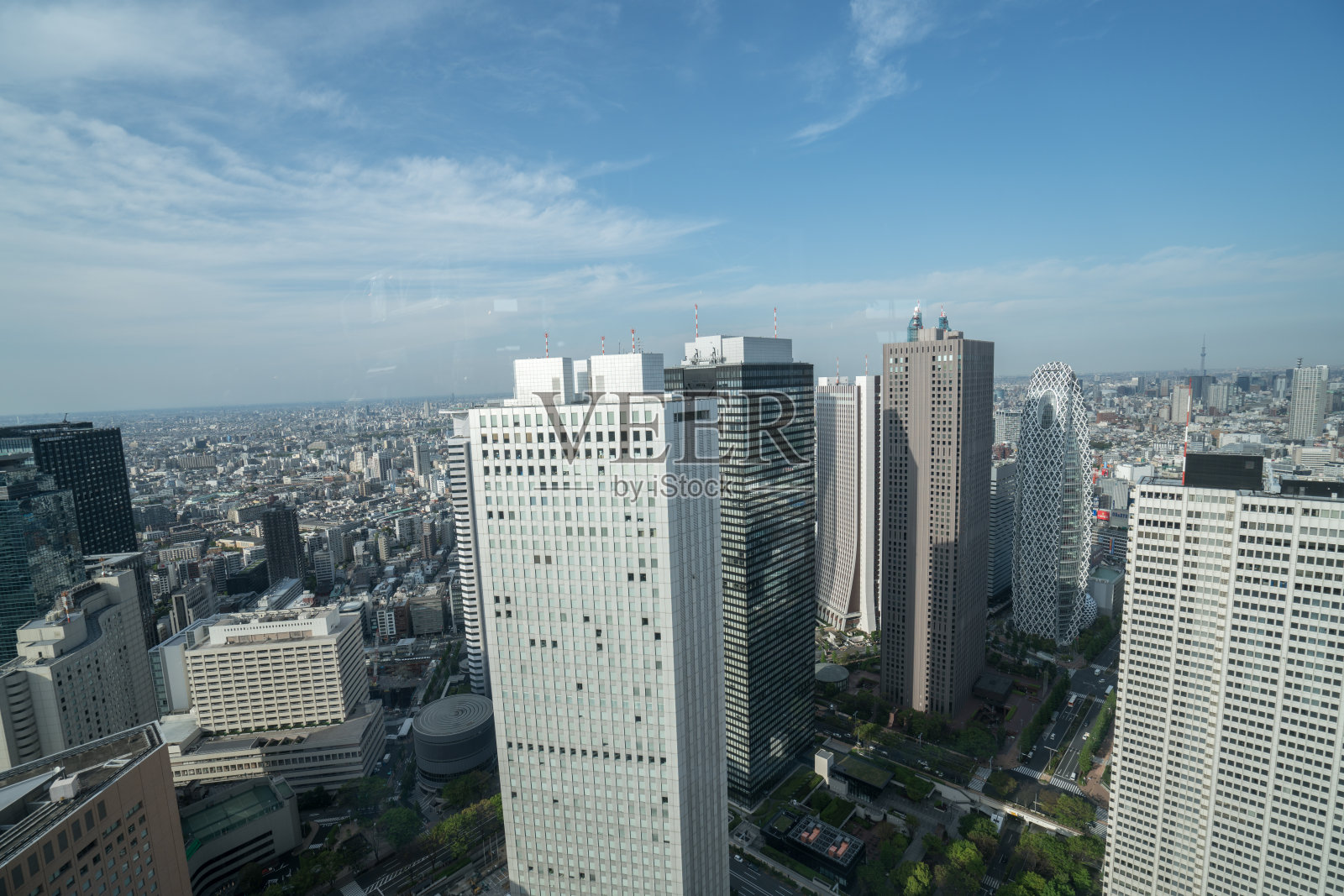 高角度的东京塔对蓝天照片摄影图片