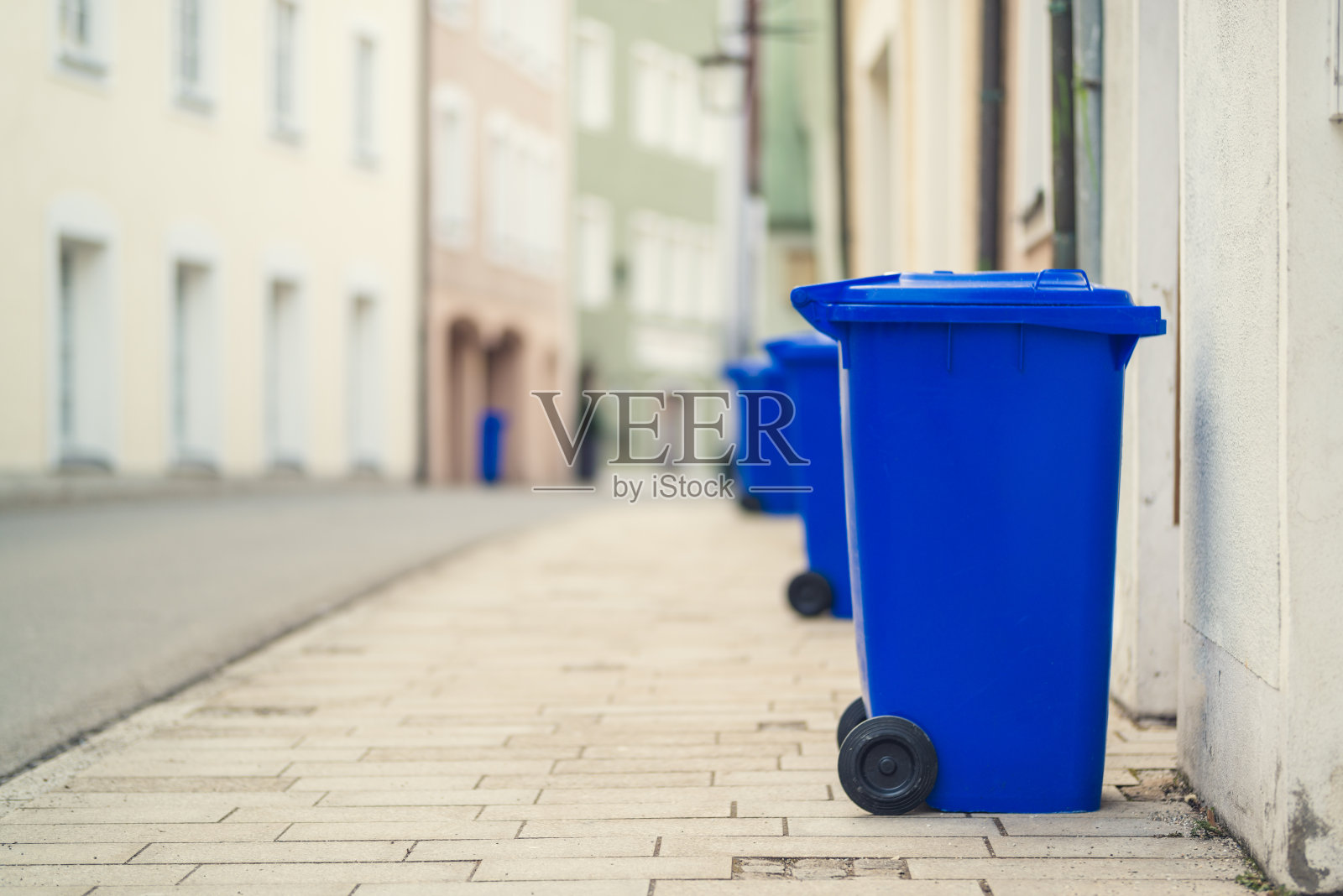 蓝色回收容器德国照片摄影图片