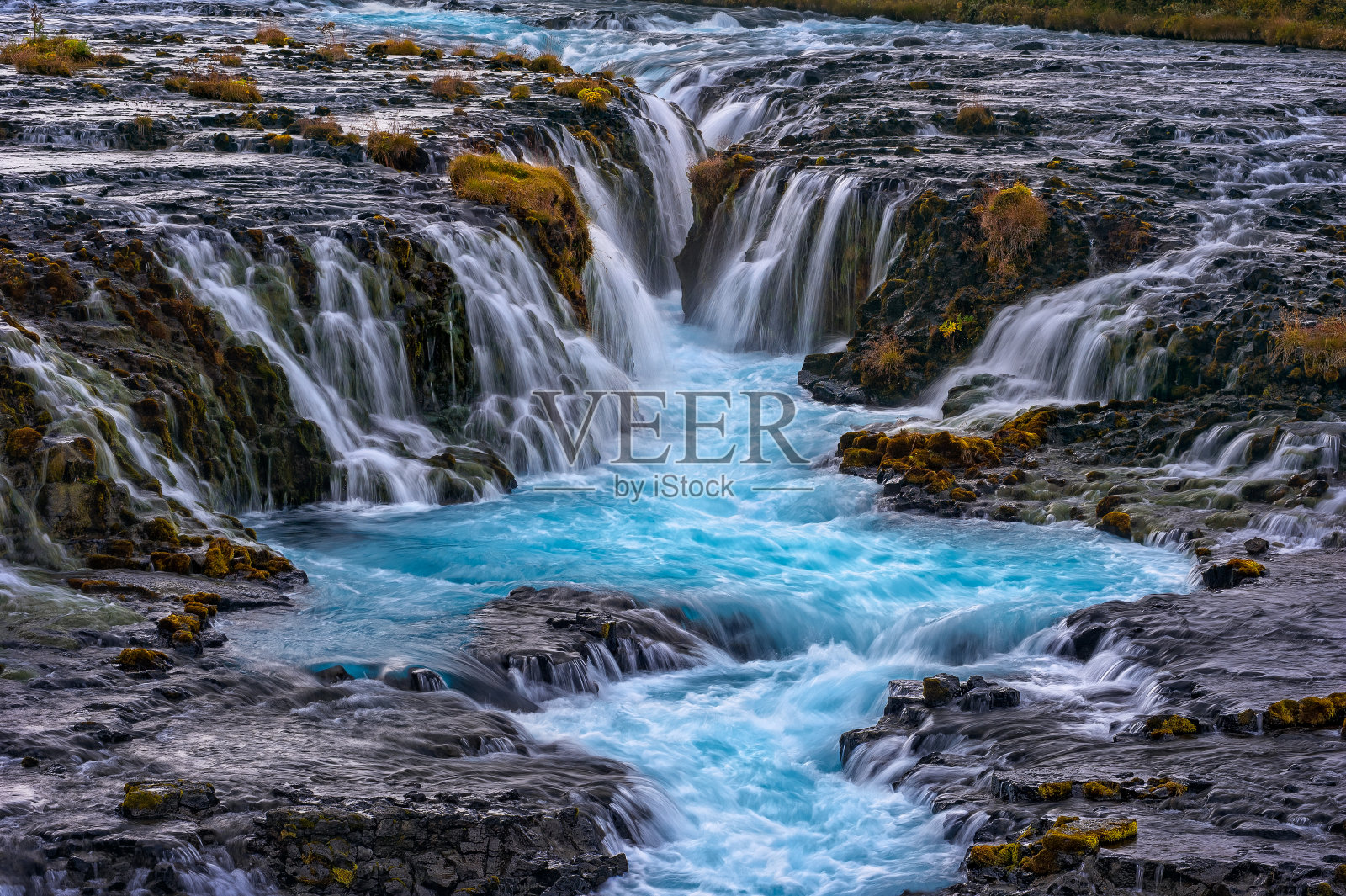 Br吗?arfoss瀑布、冰岛照片摄影图片