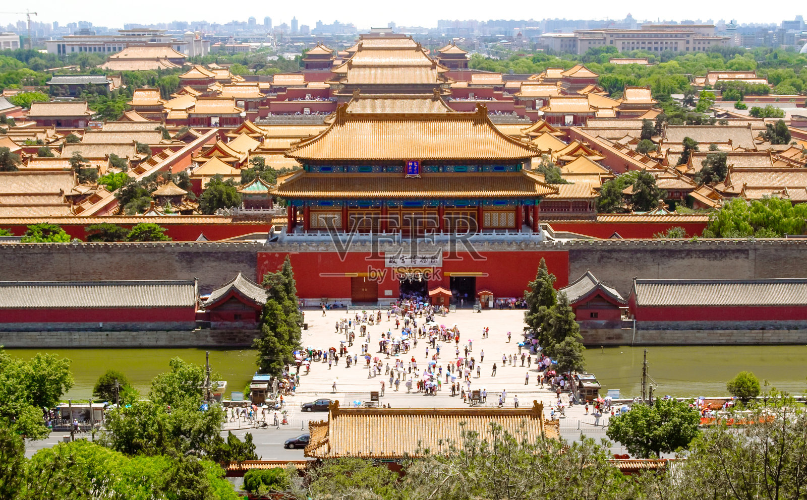 从上面看北京紫禁城。北京，中国皇城北门。照片摄影图片