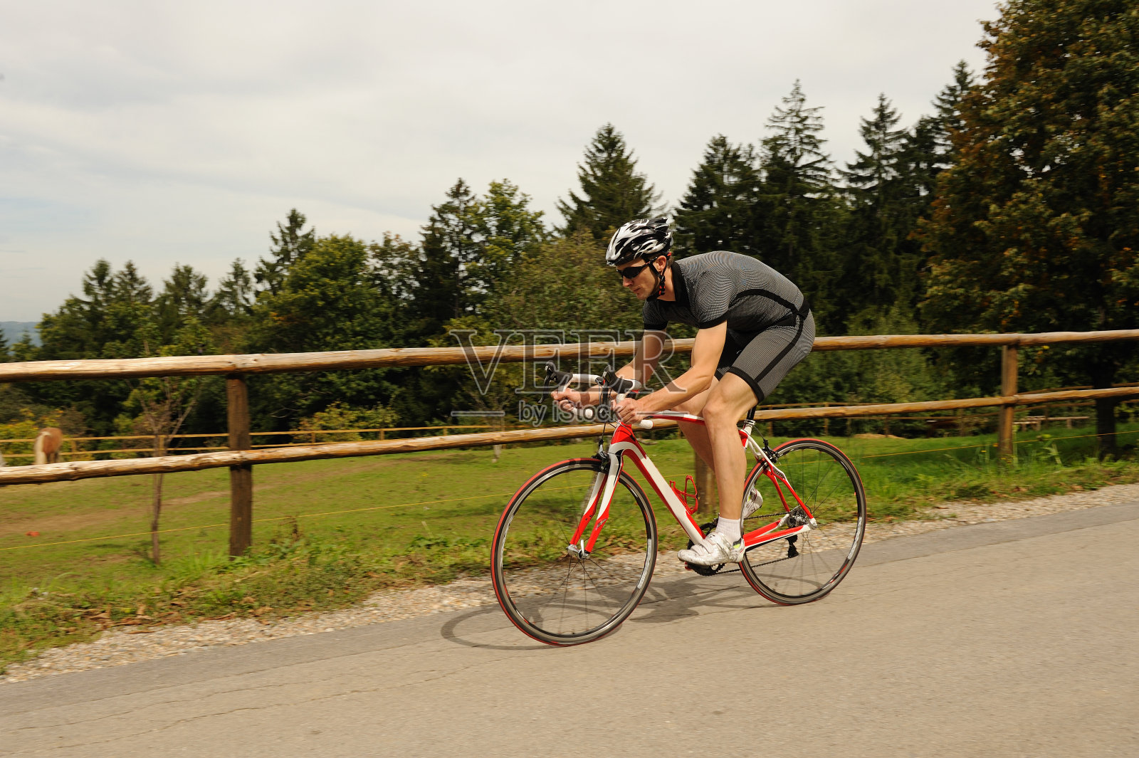 自行车赛车手照片摄影图片