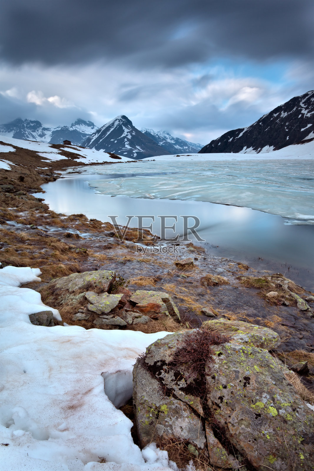 冻湖照片摄影图片
