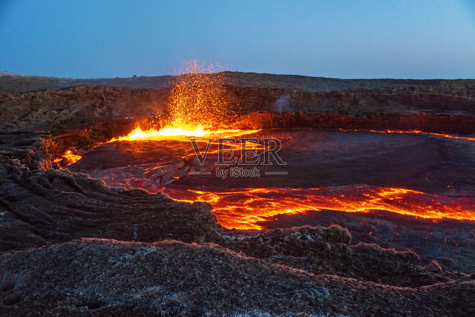 埃尔塔火山照片摄影图片