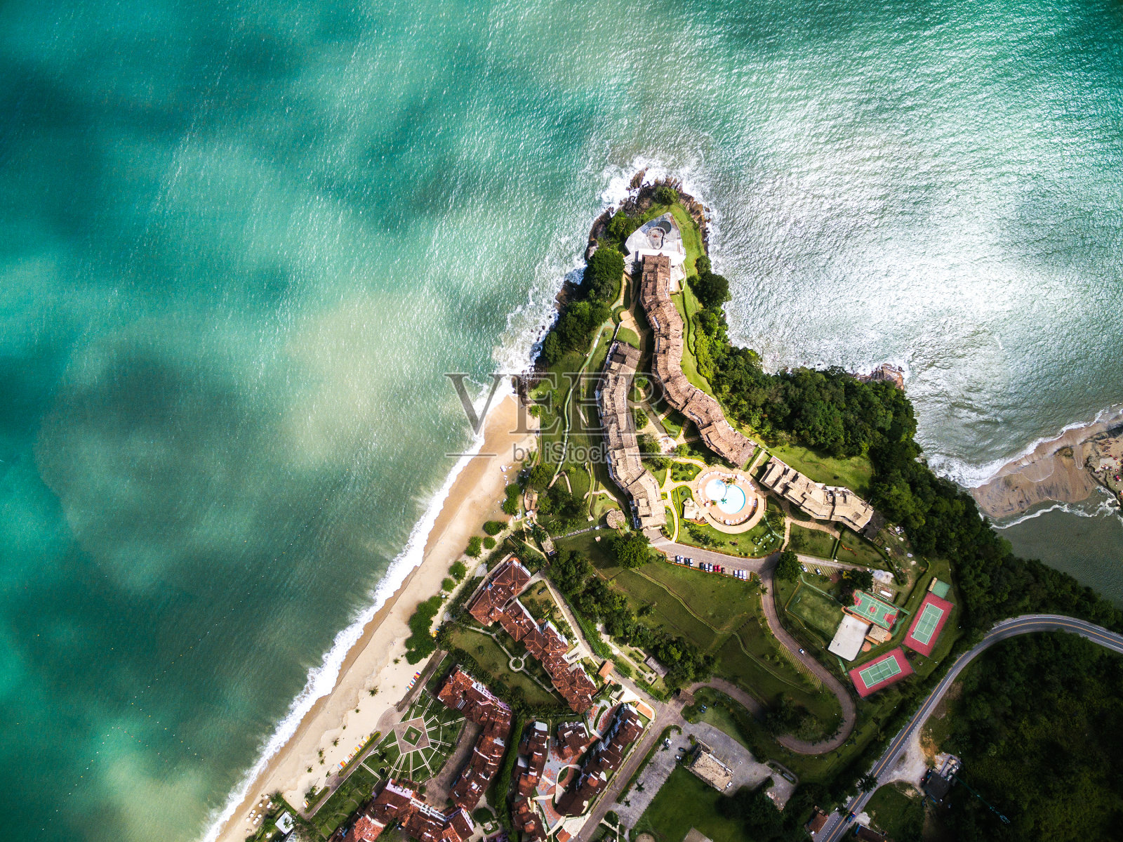 塔巴廷加海滩顶视图，卡拉瓜塔图巴，圣保罗，巴西照片摄影图片