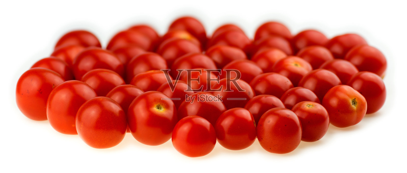 天然，多汁的樱桃番茄孤立的白色背景照片摄影图片