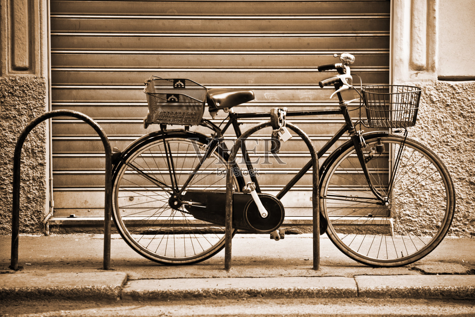 城市自行车照片摄影图片