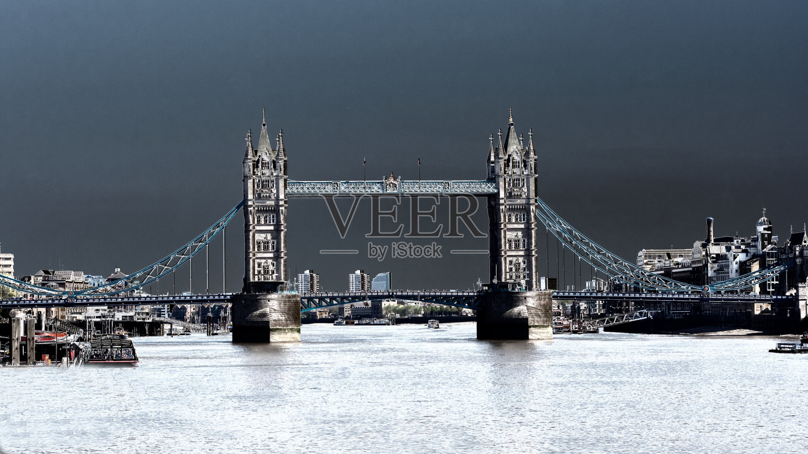 英国伦敦塔桥。艺术的复古风格照片摄影图片
