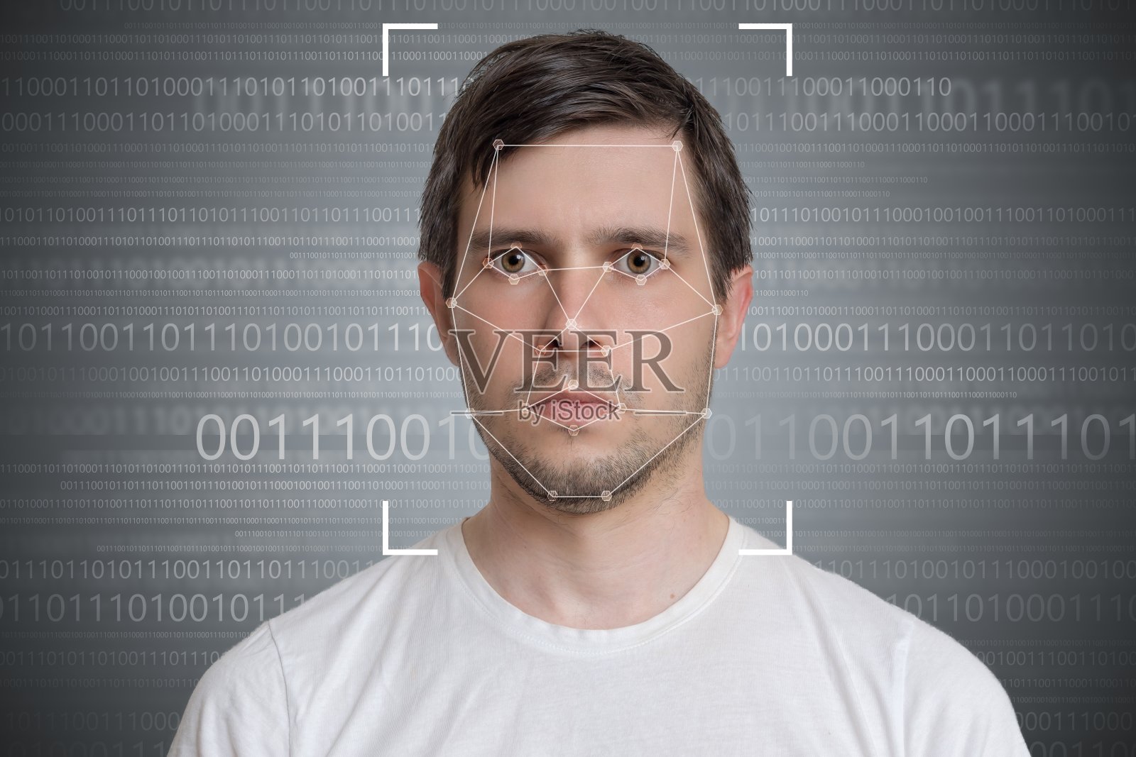 人脸检测与识别。计算机视觉的概念。二进制代码在后台。照片摄影图片