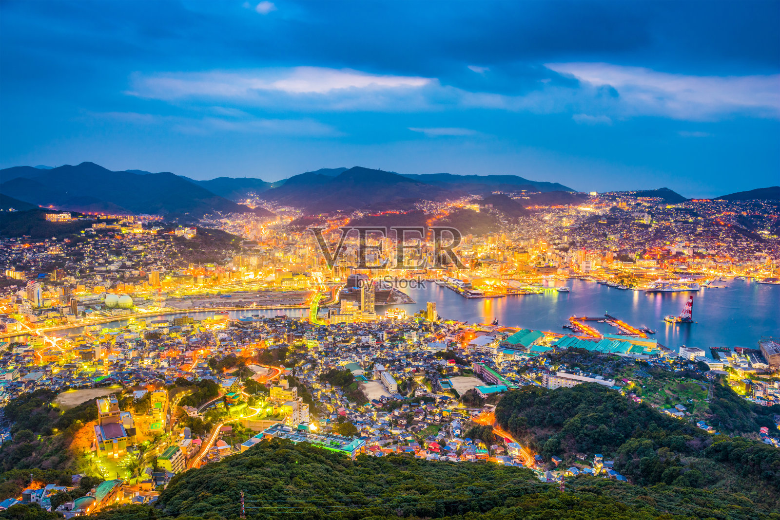 日本长崎城市天际线照片摄影图片