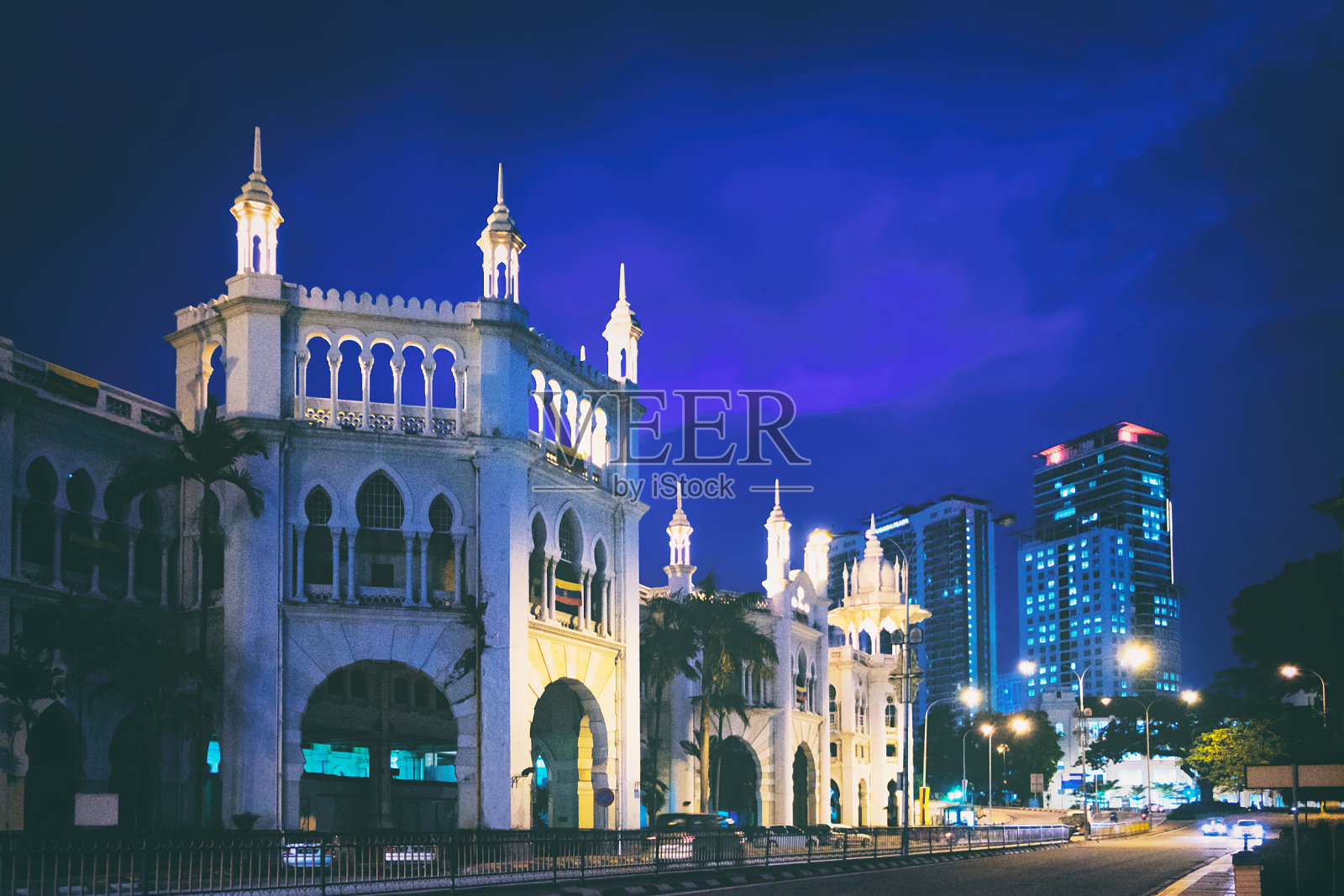 吉隆坡夜晚的历史建筑照片摄影图片