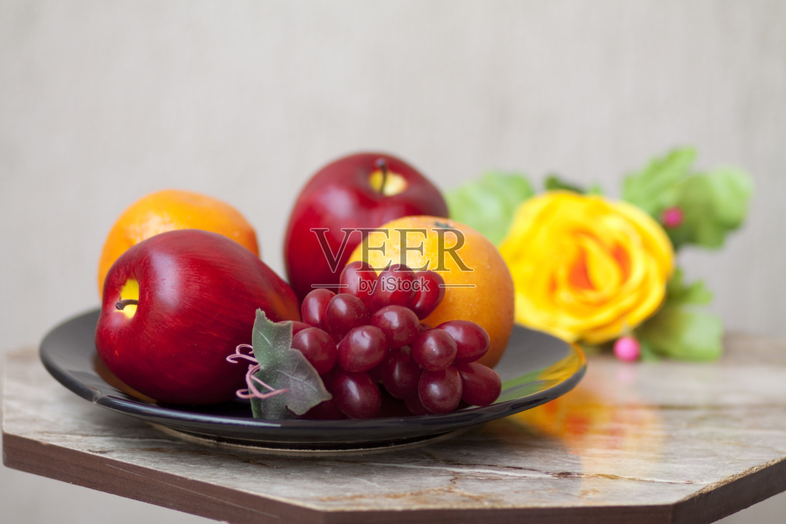 苹果，橙子和葡萄照片摄影图片