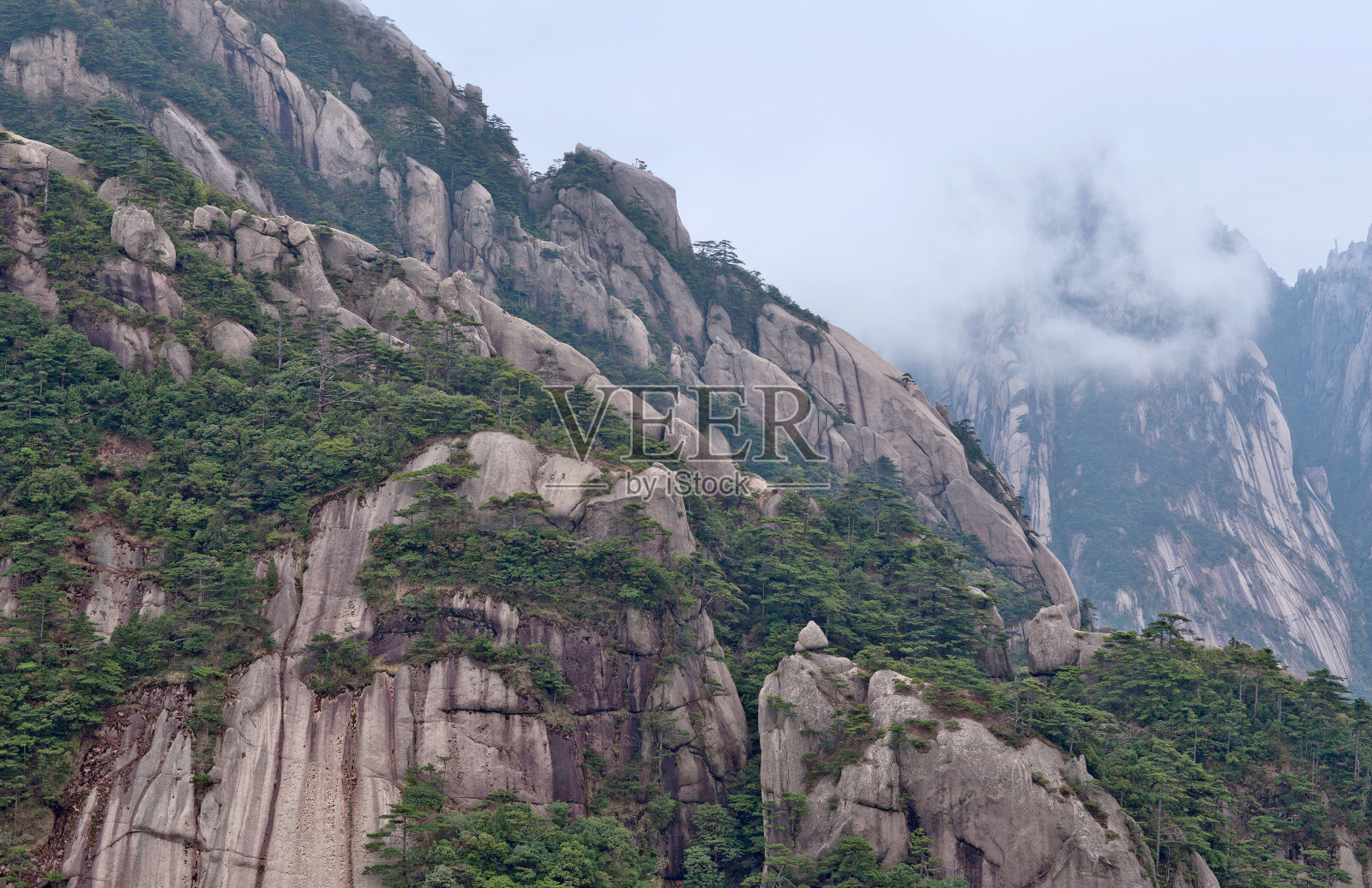 中国安徽省的黄山照片摄影图片