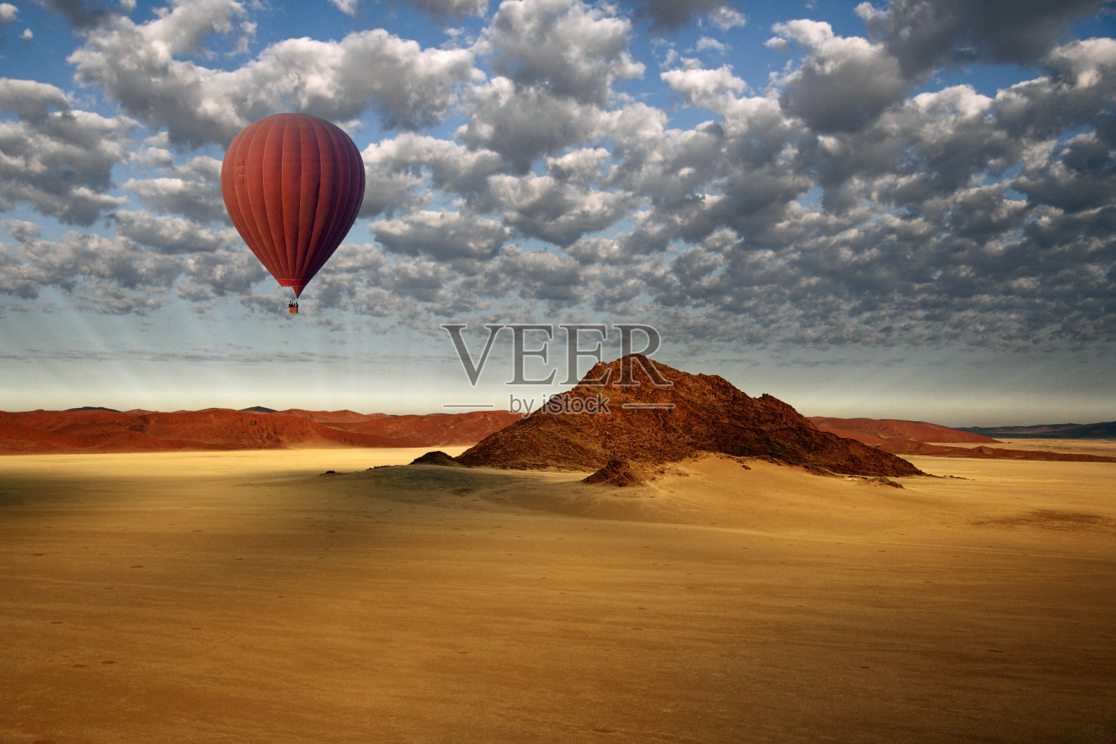 热气球-索苏斯瓦利-纳米比亚沙漠照片摄影图片