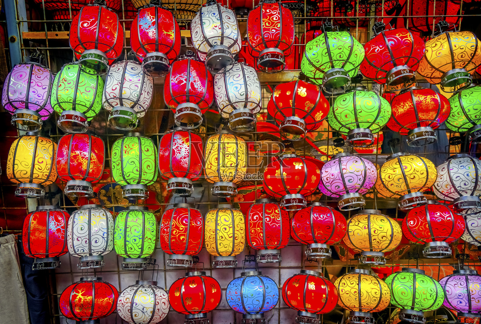 中国北京彩灯盘卷跳蚤市场照片摄影图片