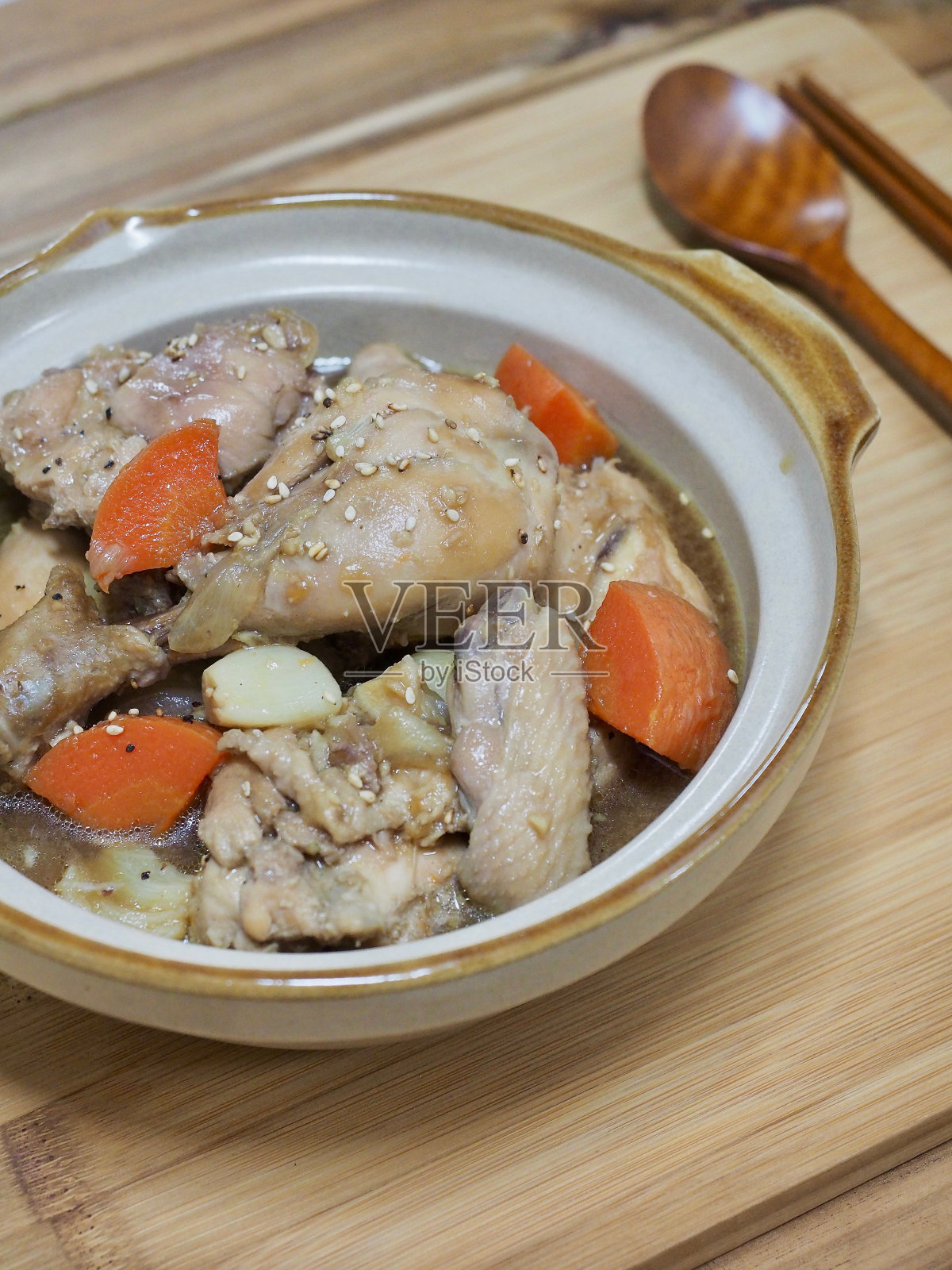 韩国食物蒸鸡，Jjimdak照片摄影图片