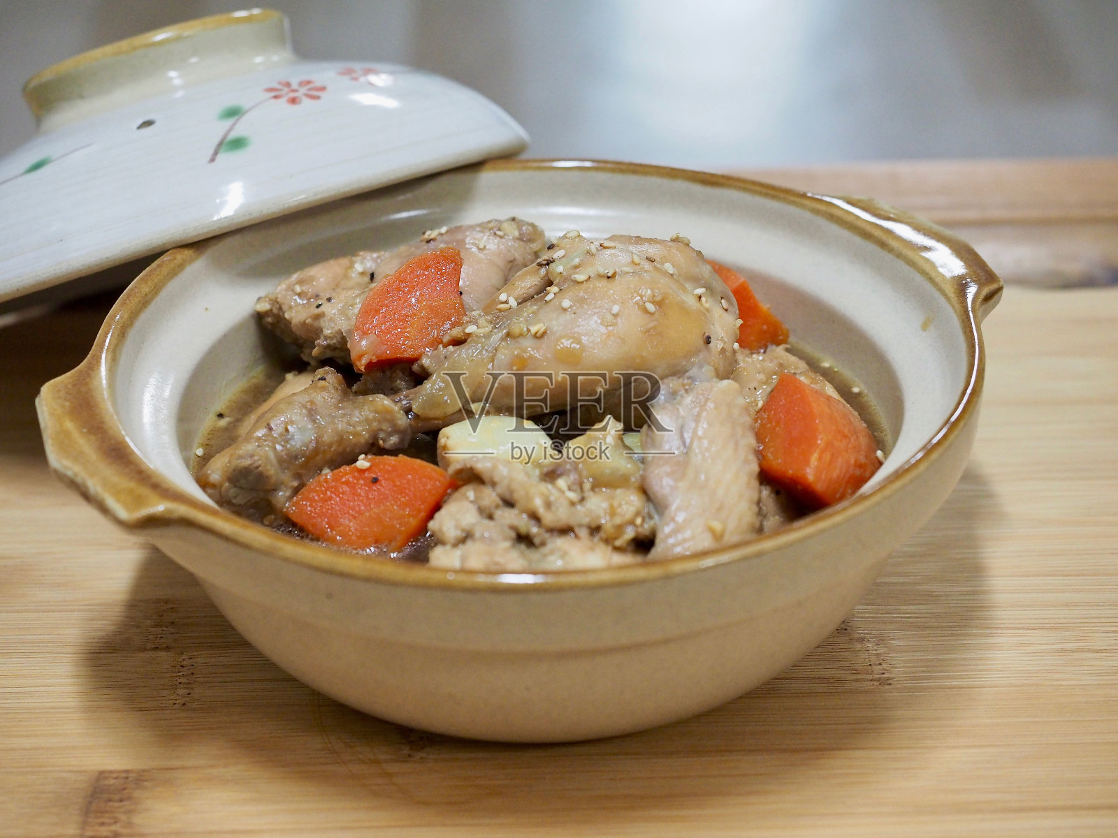 韩国食物蒸鸡，Jjimdak照片摄影图片