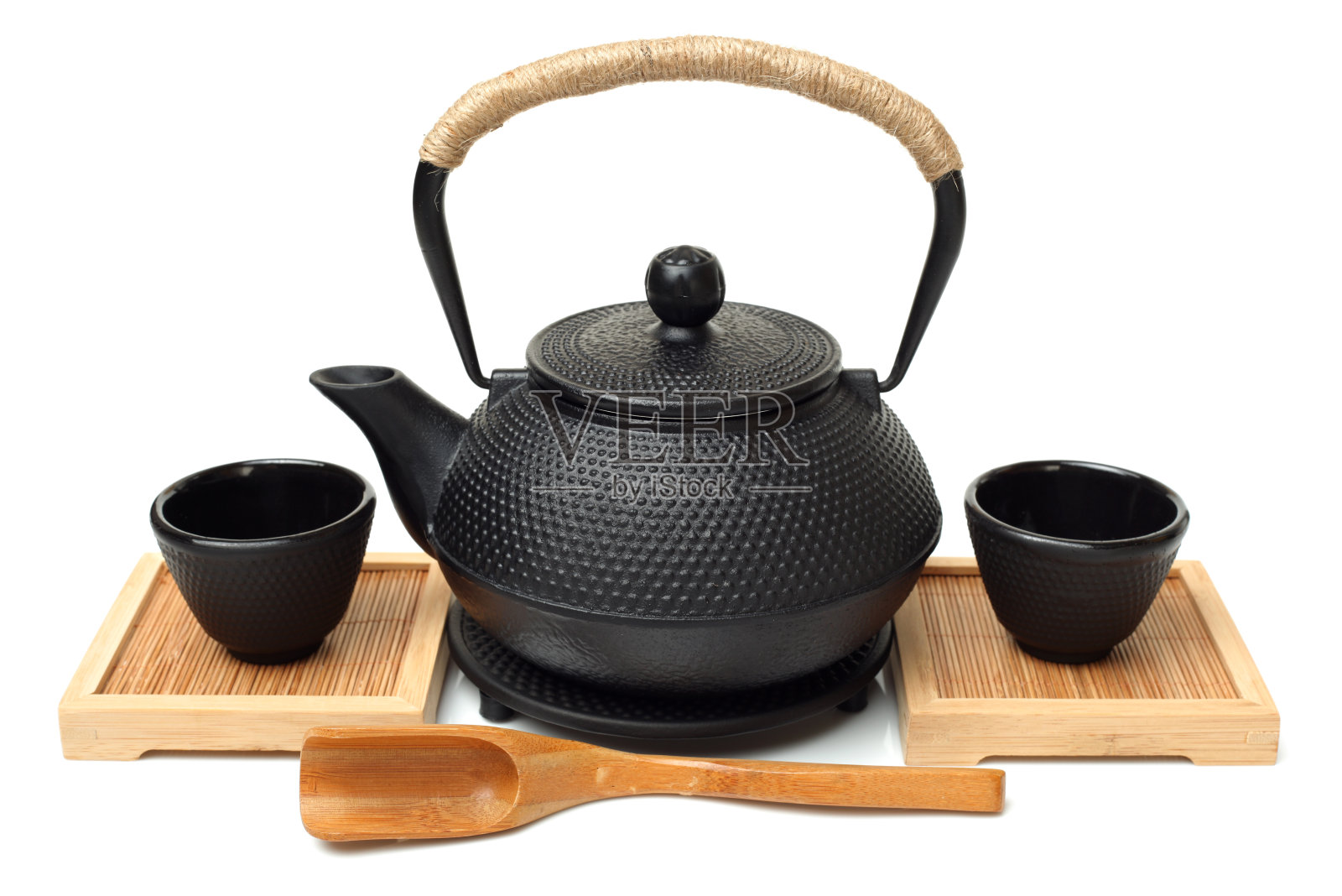 中国茶具与茶壶，茶杯孤立在白色照片摄影图片