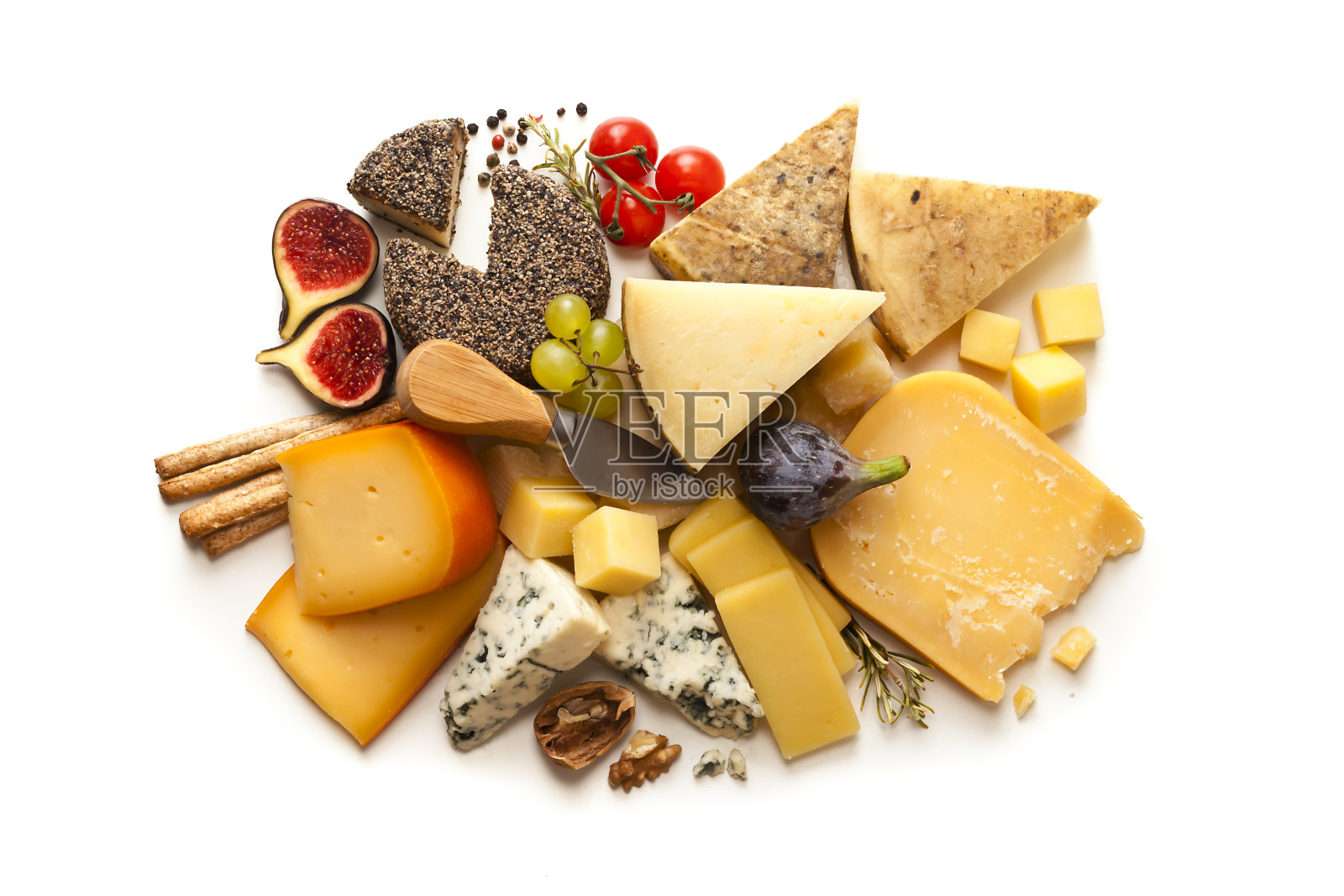 不同种类的奶酪在白色的背景上照片摄影图片