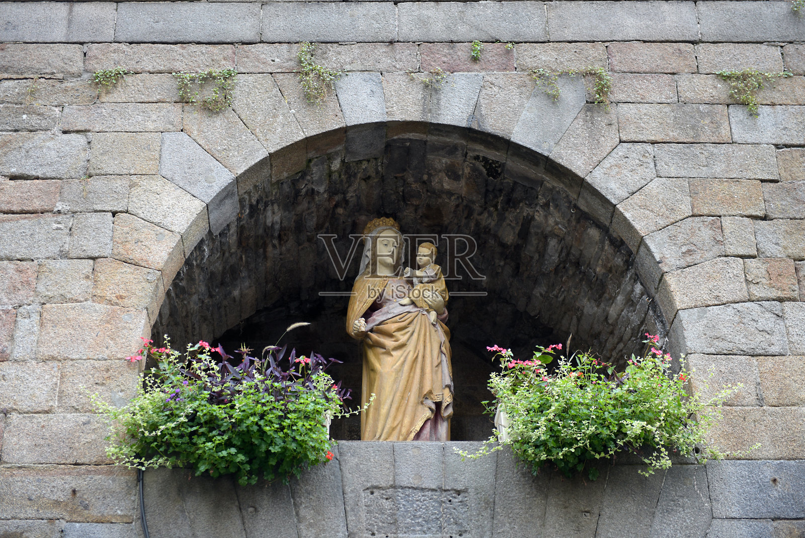 圣马洛-布列塔尼-法国的圣母雕像照片摄影图片