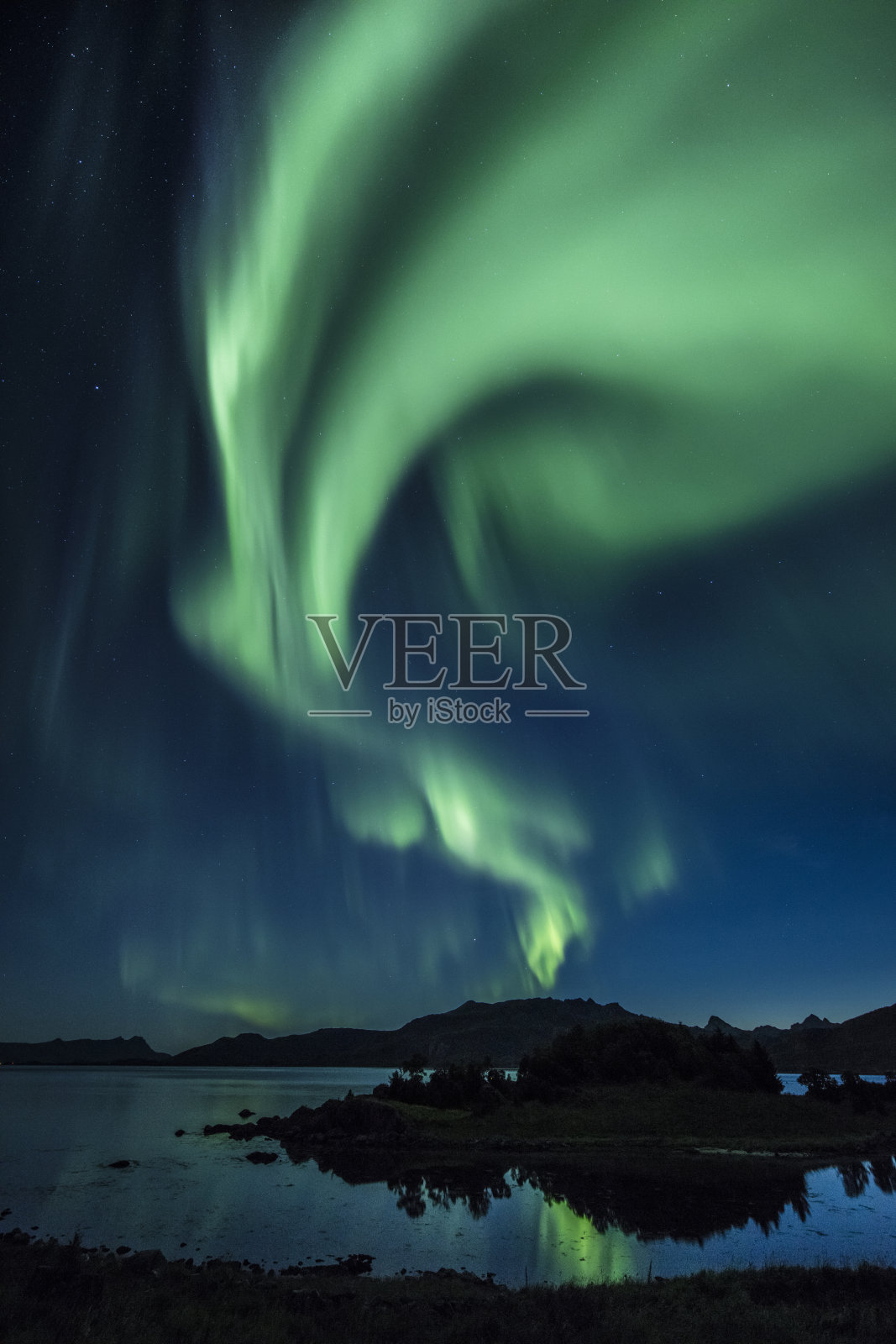 北极光，Vesterålen，挪威照片摄影图片