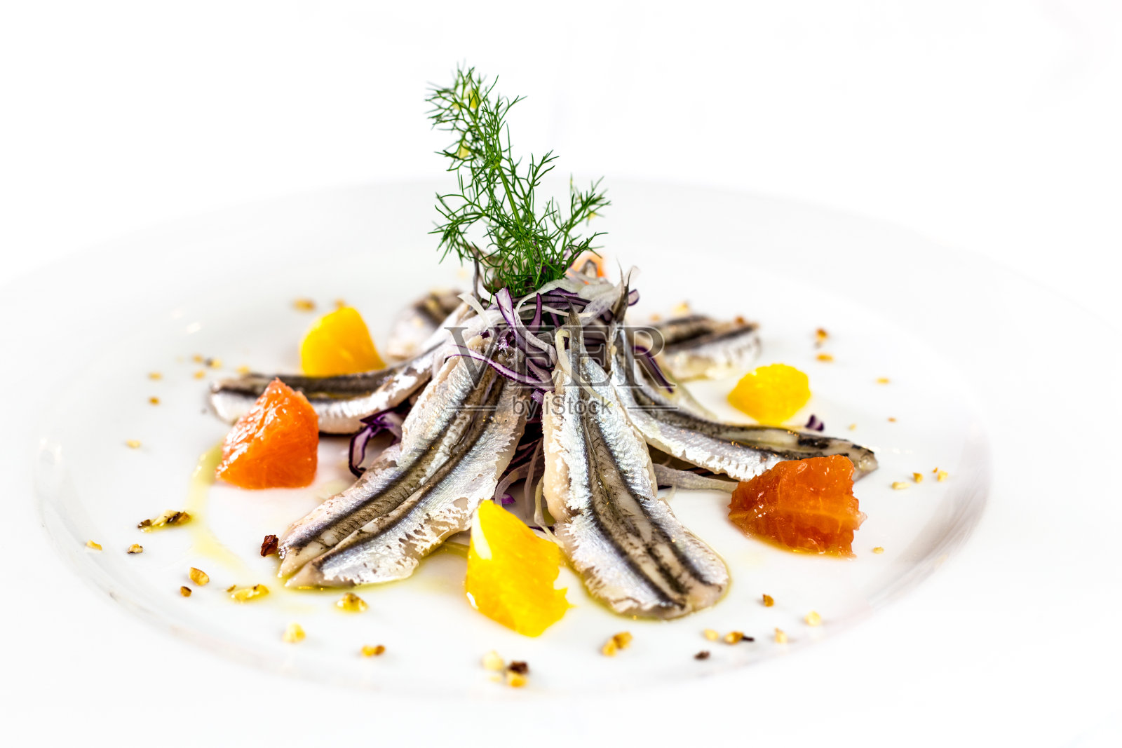 腌制凤尾鱼。美食餐厅意大利菜。白色背景照片摄影图片