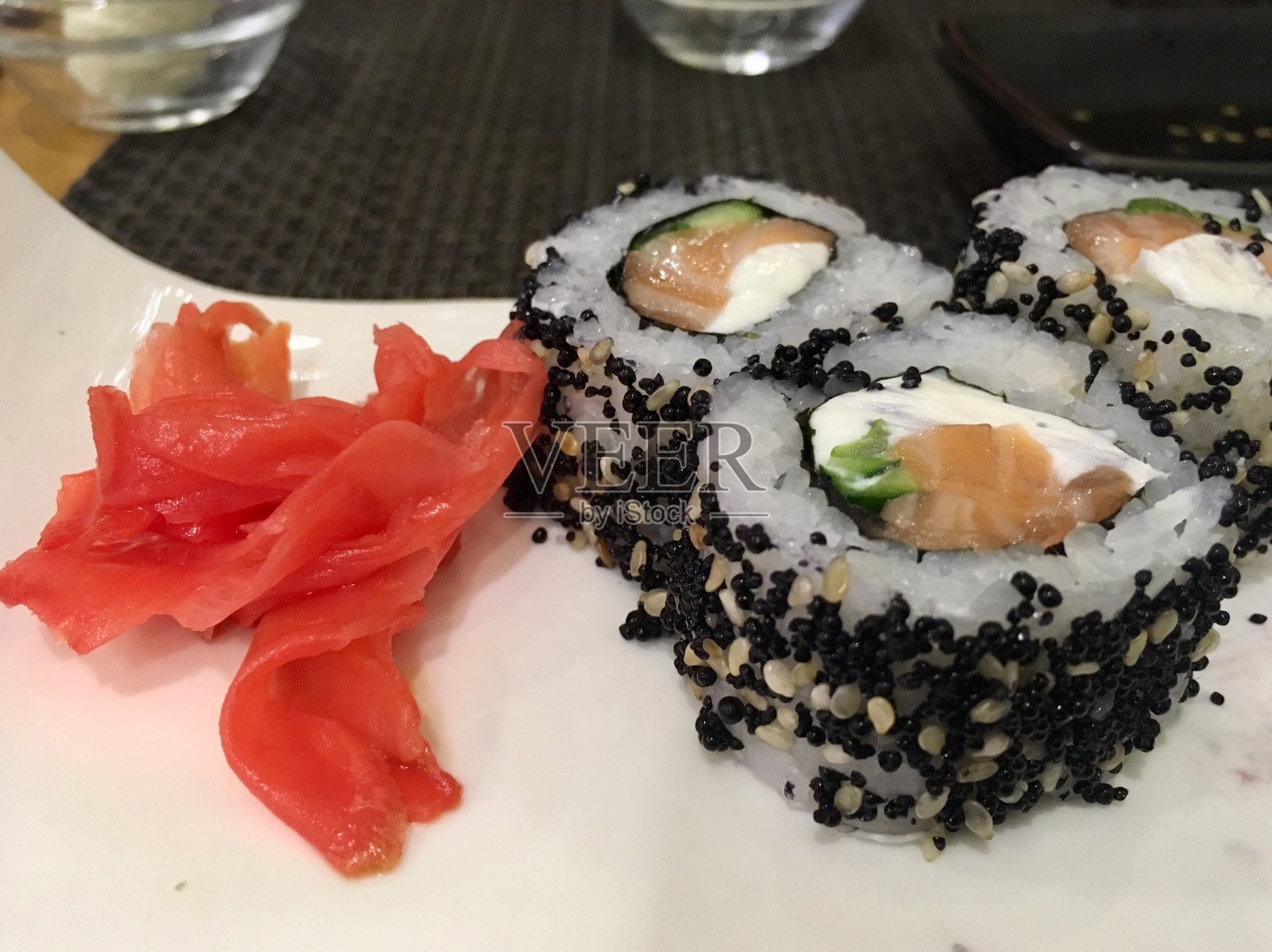 费城卷，寿司，日本料理照片摄影图片
