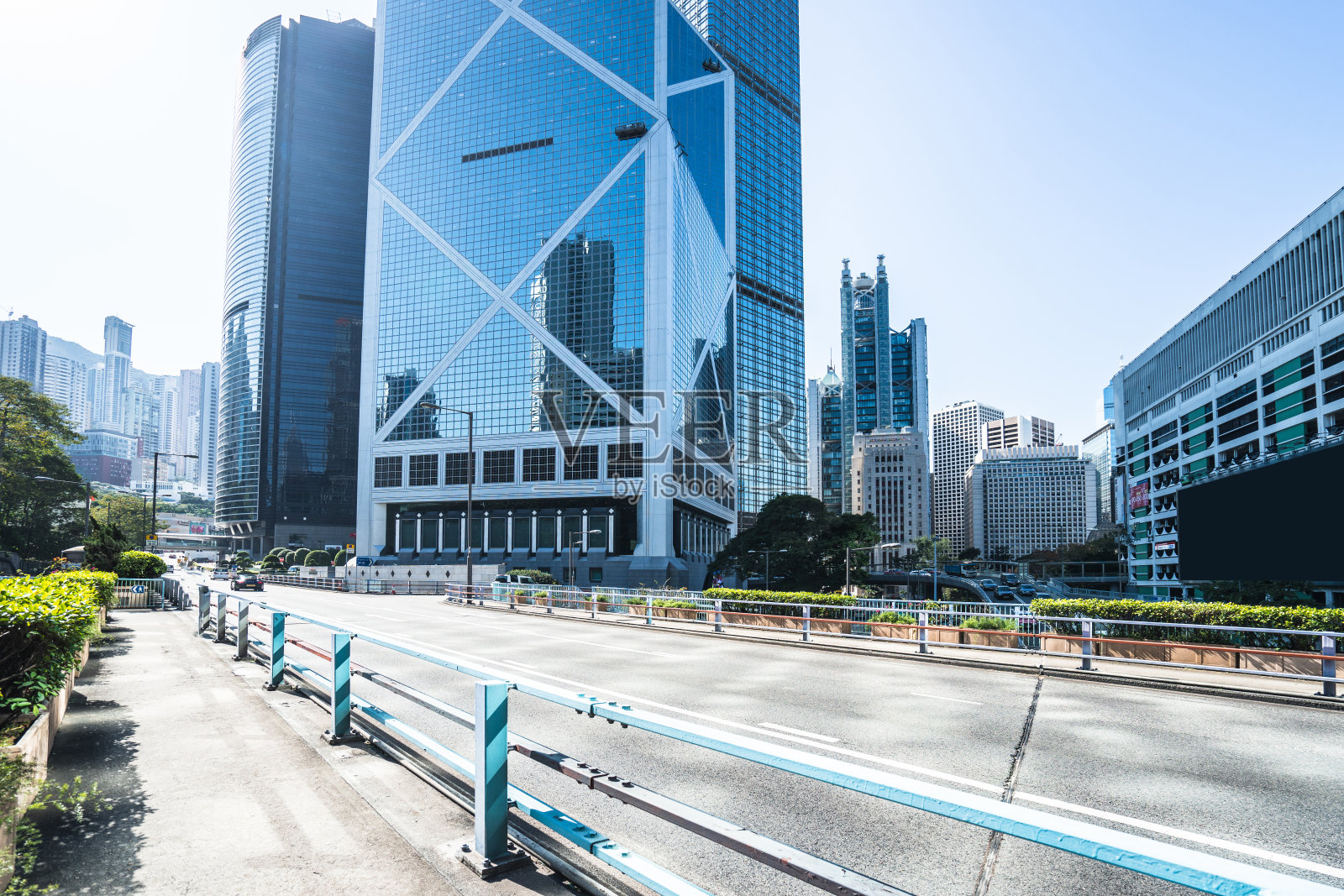 香港市中心空无一人的城市道路照片摄影图片