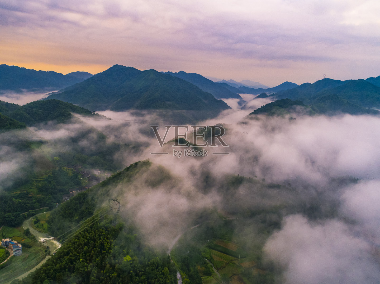 中国桂林龙胜的龙脊梯田照片摄影图片