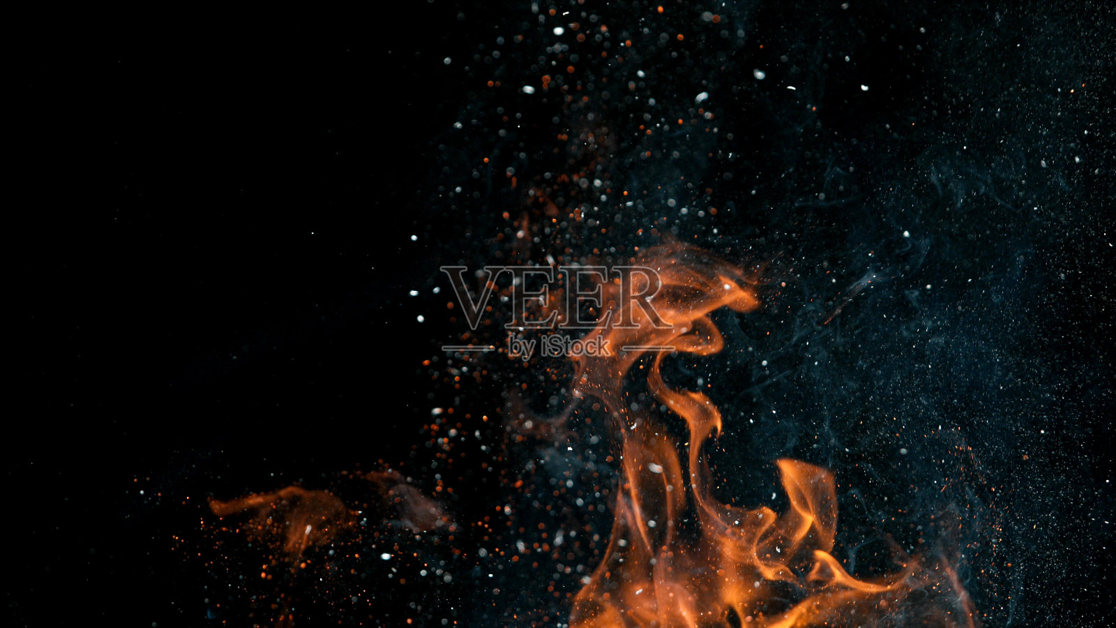 火焰与火花的黑色背景照片摄影图片