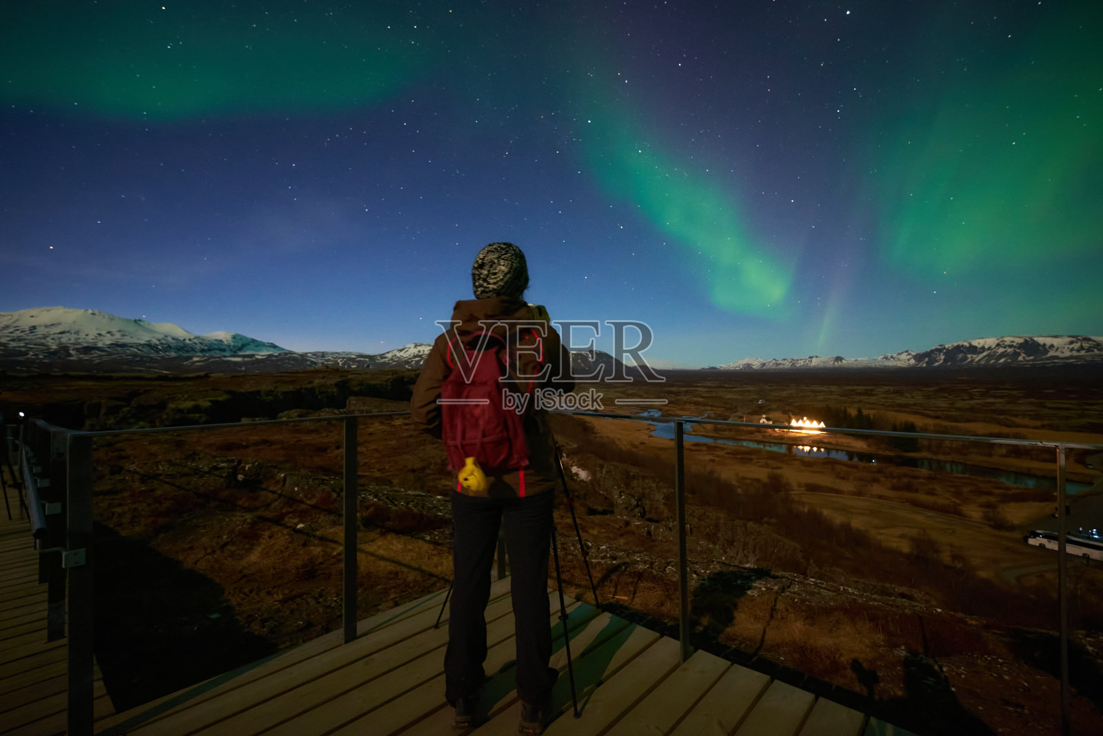 北极光(极光)，冰岛照片摄影图片