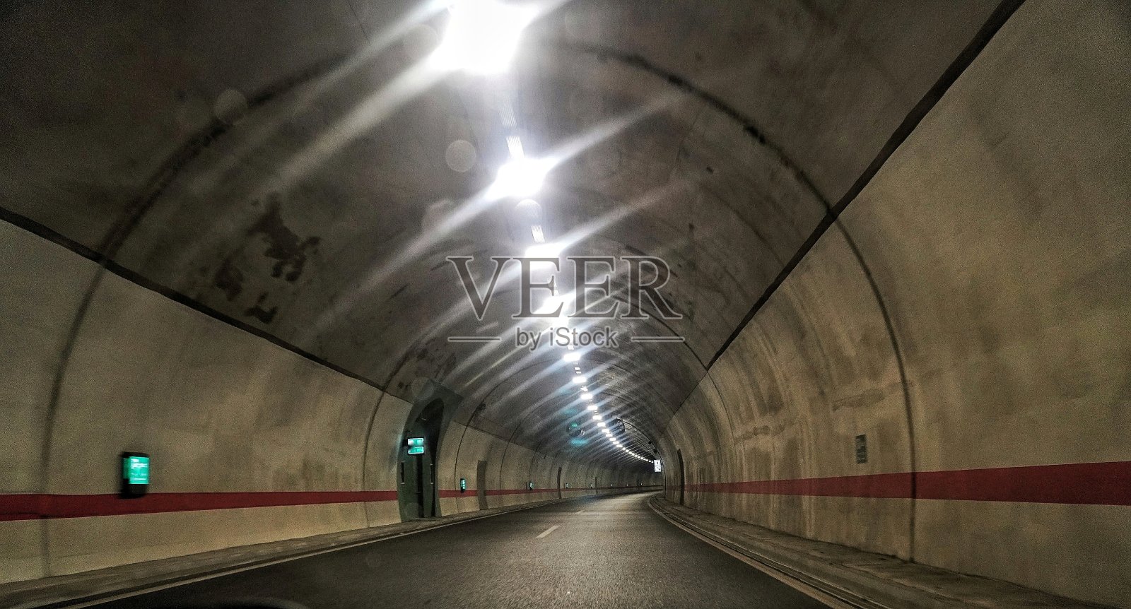 隧道照明照片摄影图片