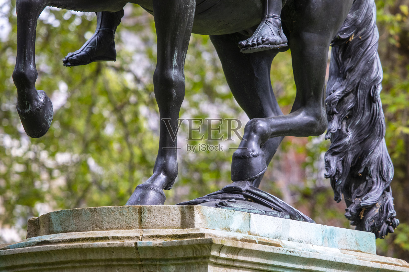 英国伦敦，威廉三世国王的雕像照片摄影图片