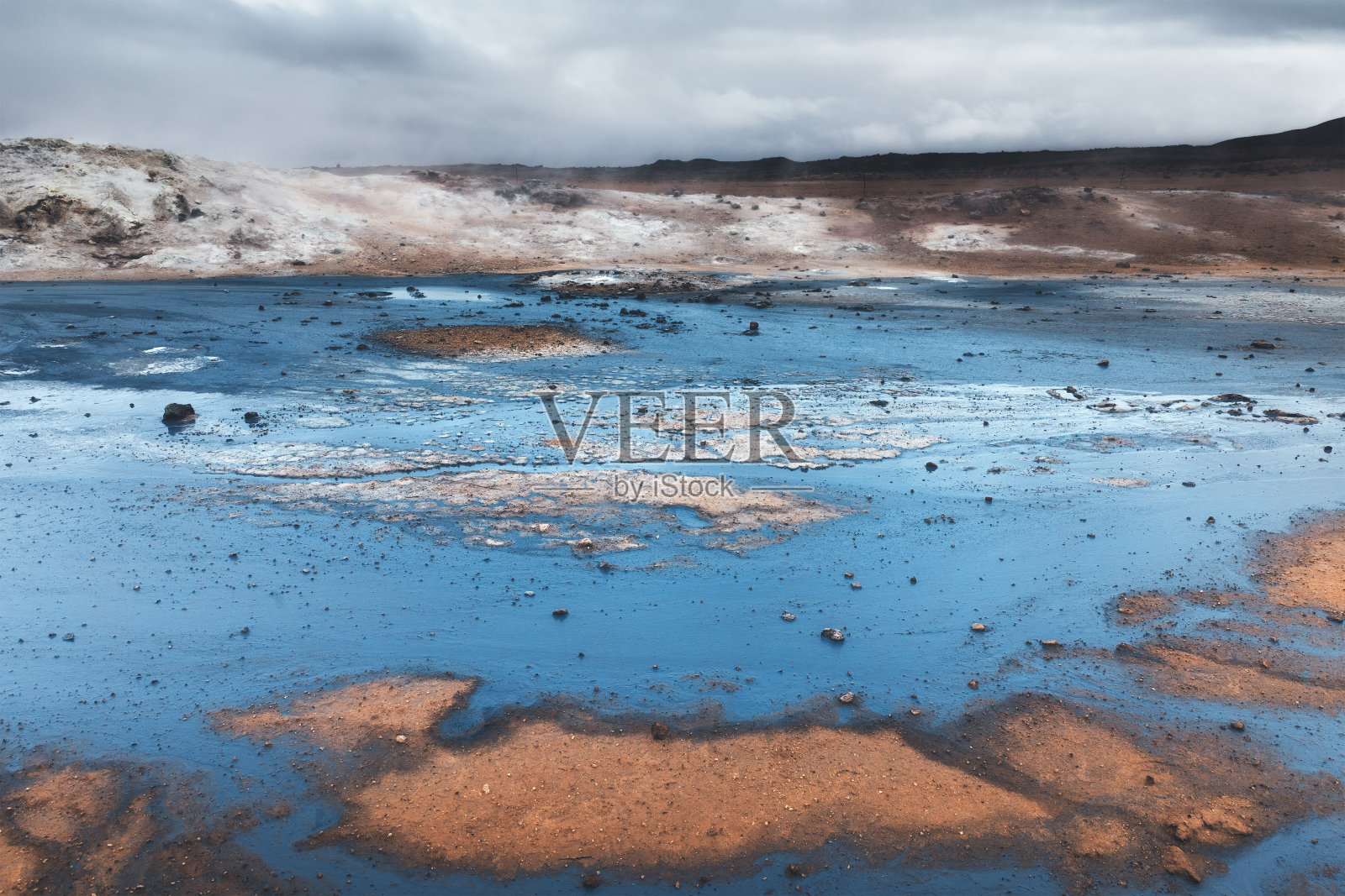 冰岛的Hverir地热区照片摄影图片