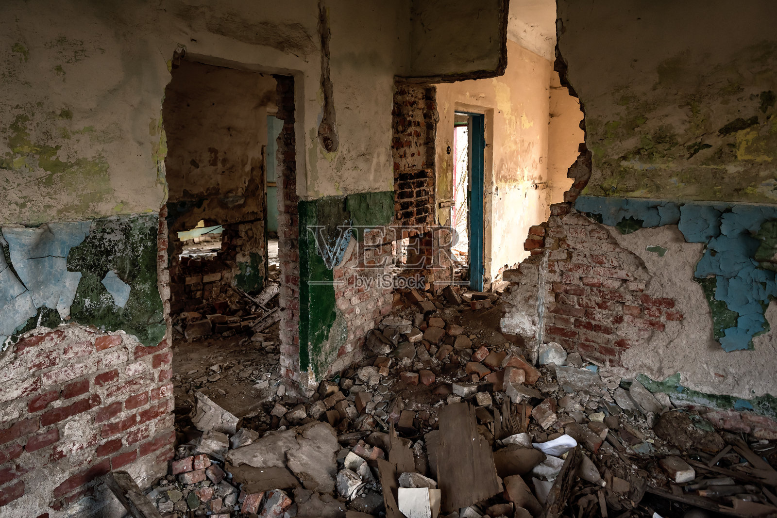 战后房屋废墟照片摄影图片