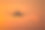 日落时飞机降落素材图片