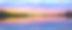 横幅，网页或封面模板的恋人在湖边的山。轮廓日落的天空。复制空间和全景比率素材图片
